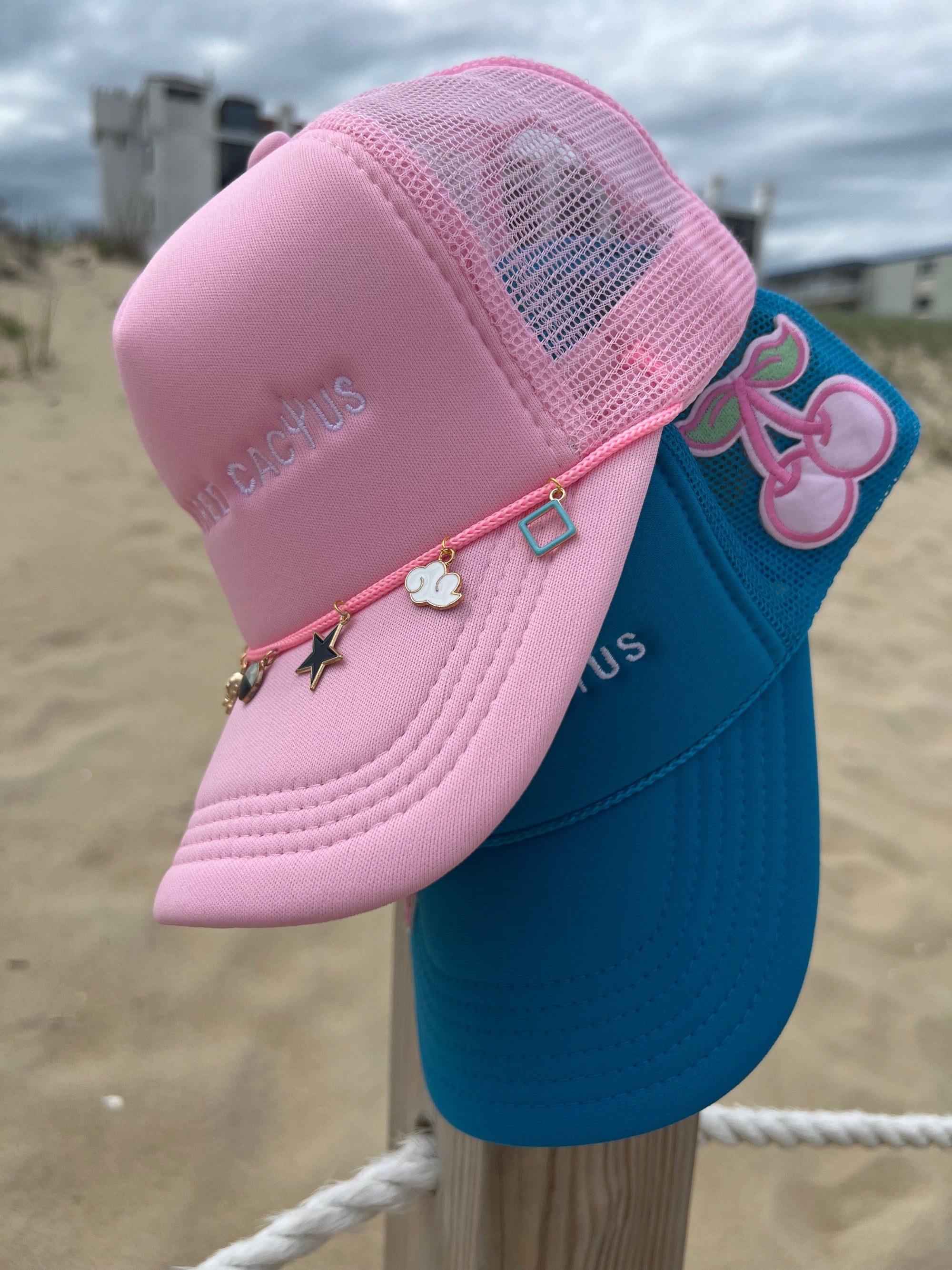 Add accessories to your hat