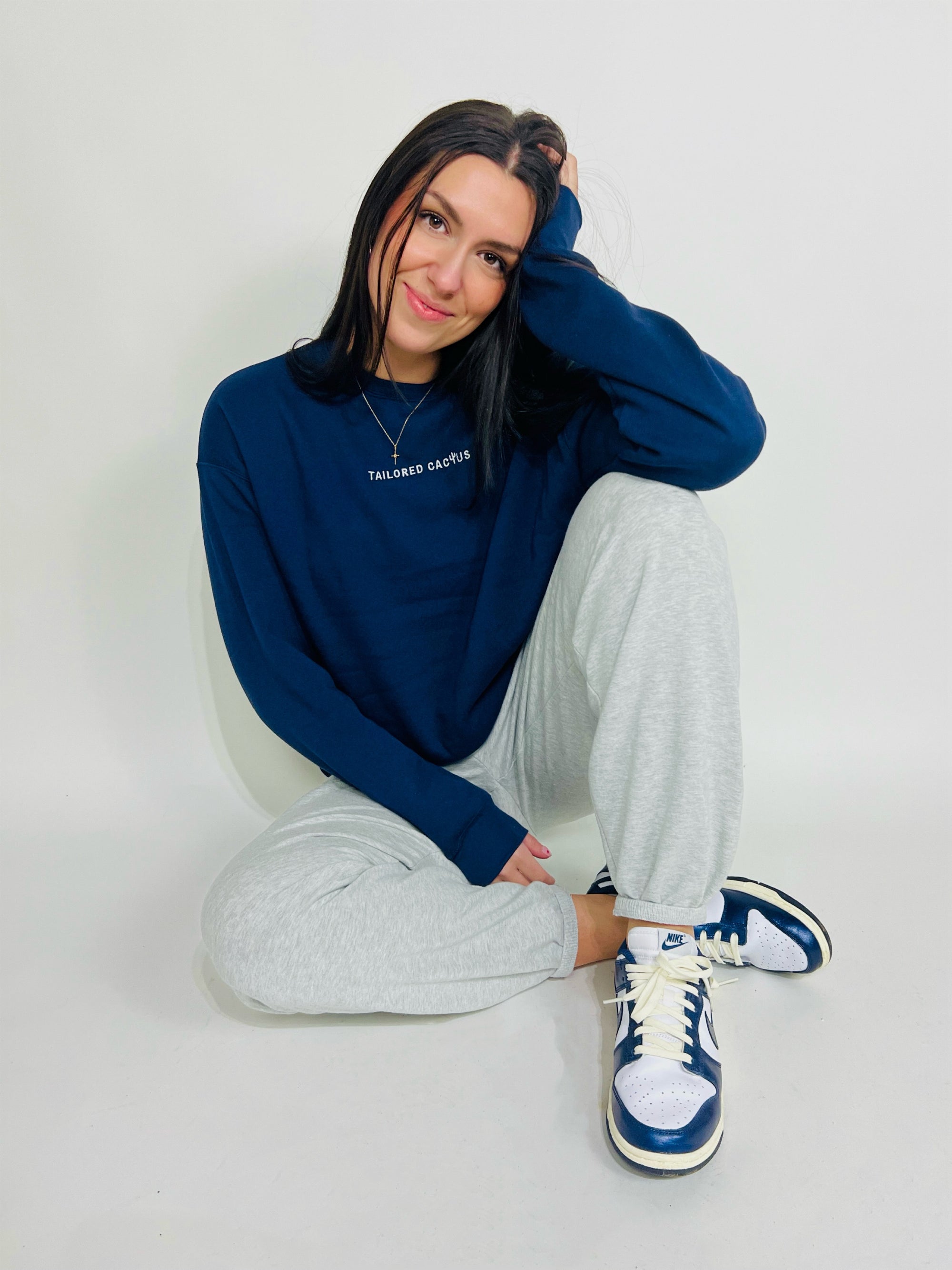 Tailored Cactus girl in navy blue crew neck 