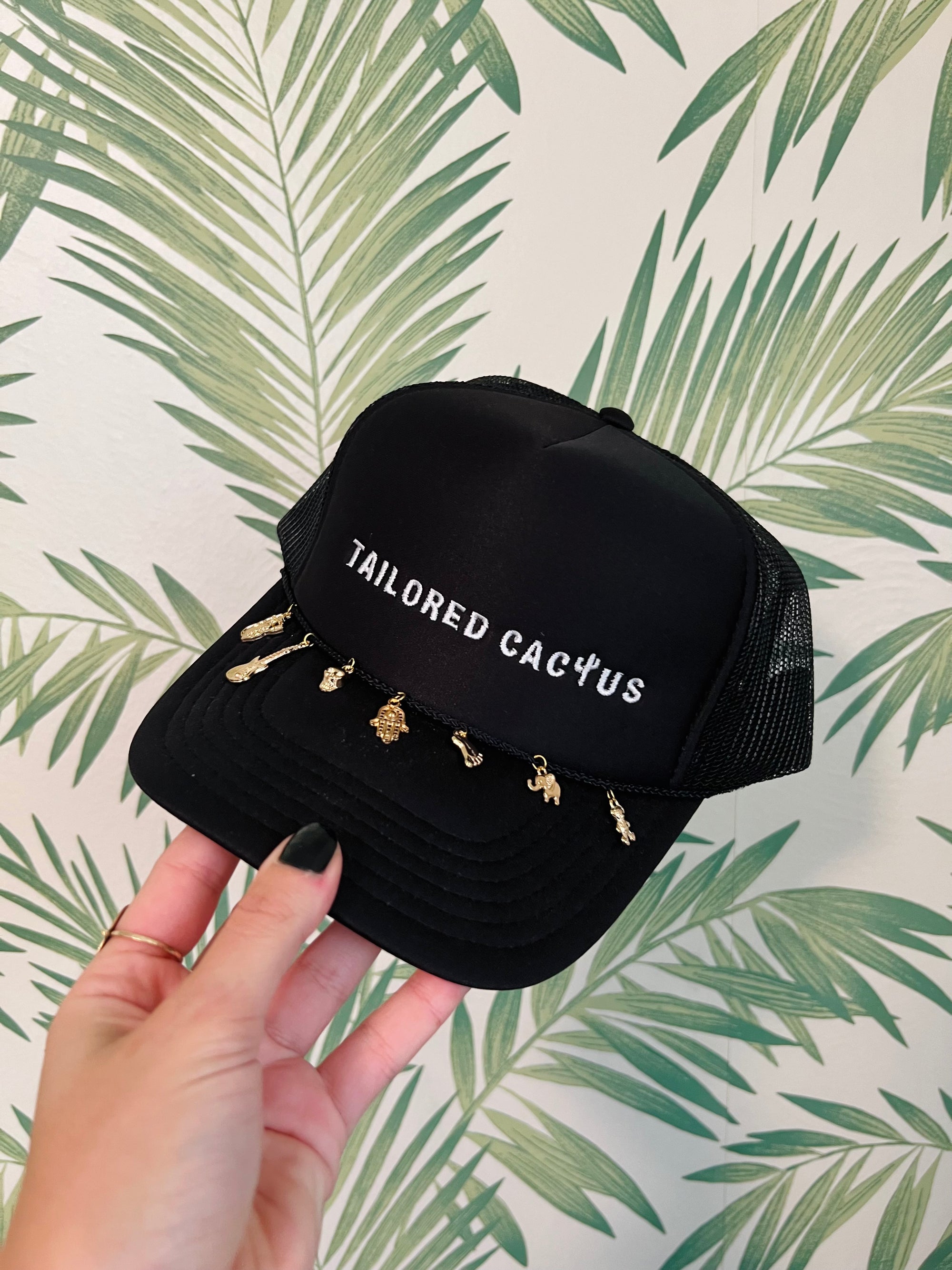 Black tailored cactus trucker hat 