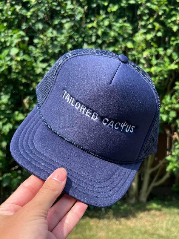 Tailored cactus kids trucker hat in navy blue